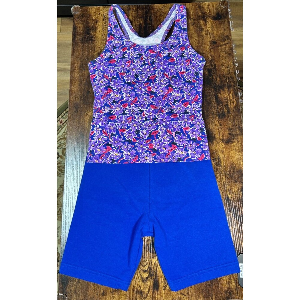 Kathy Ireland Vintage 2 Pcs.Shorts & Racer Back Top Small